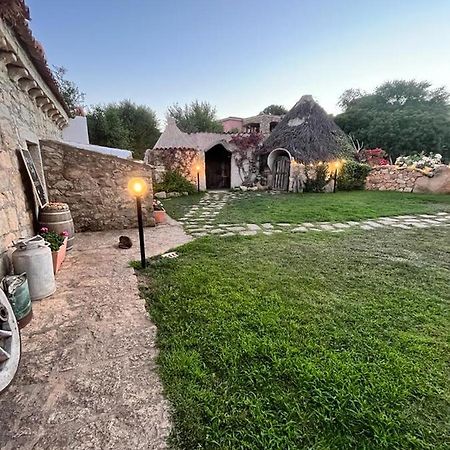 ルオゴサント Cantina&Agriturismo Canuヴィラ エクステリア 写真